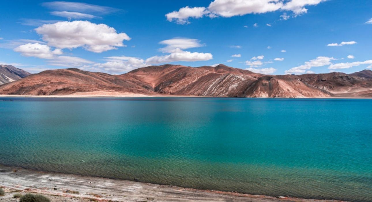 LADAKH TRAVEL GUIDE: BEST TIME TO VISIT, TOP ATTRACTIONS & UNFORGETTABLE EXPERIENCE