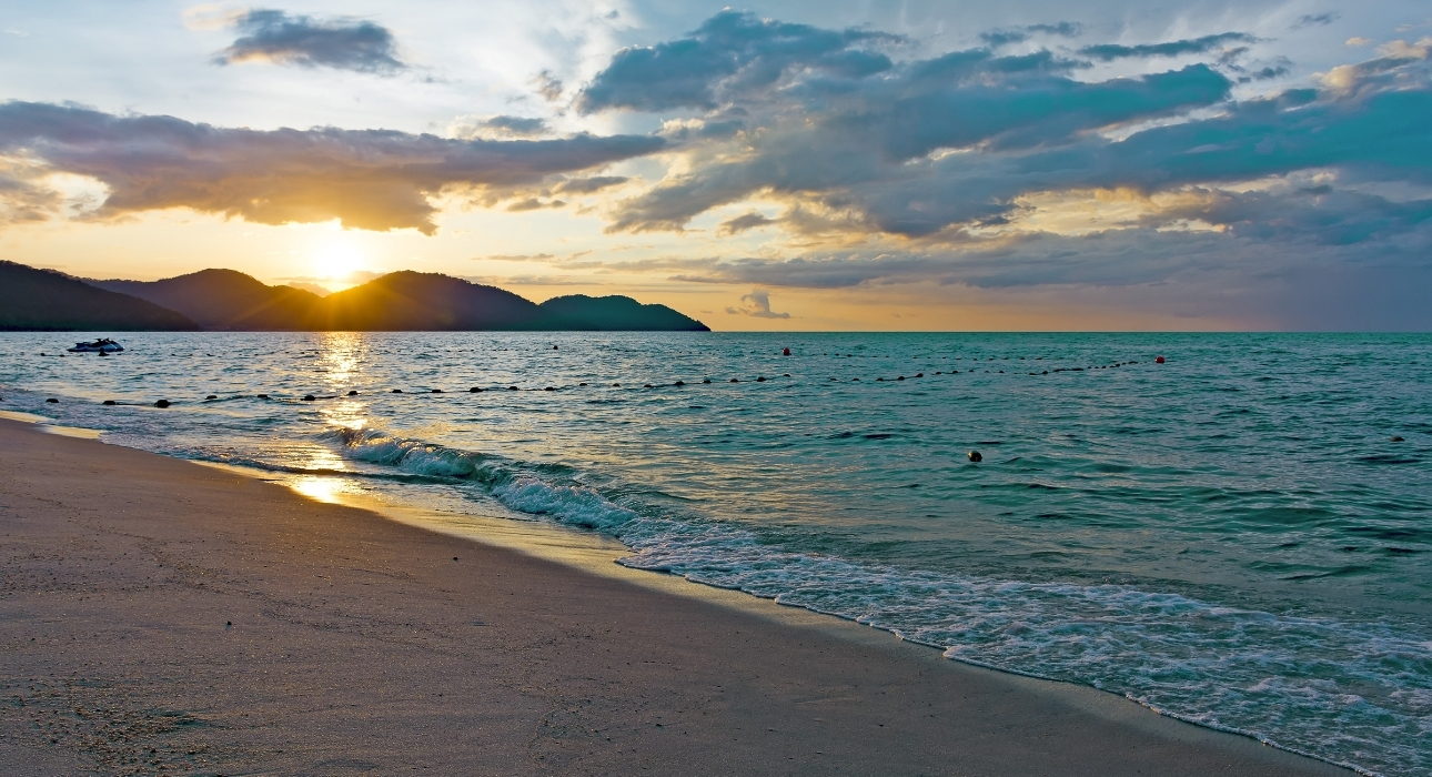 BEST BEACHES IN ANDAMAN ISLANDS