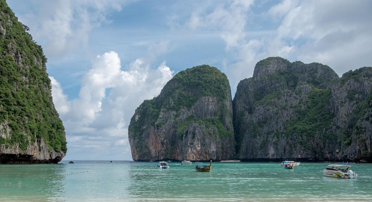 The Ultimate Thailand Explorer – Pattaya, Bangkok, Krabi & Phuket