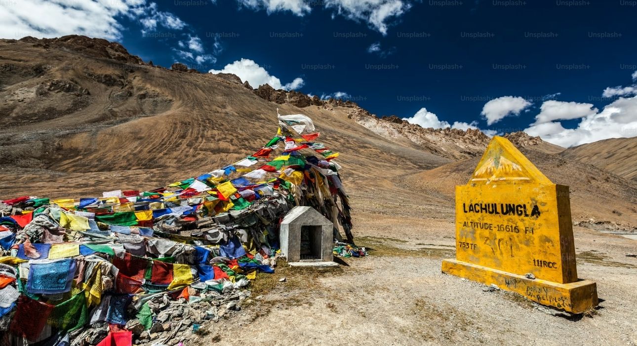 Ladakh Scenic Sojourn