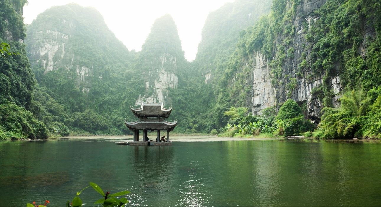 Vietnam Scenic Retreat