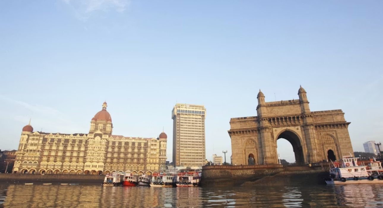 Wildlife Trails of Central India with Mumbai