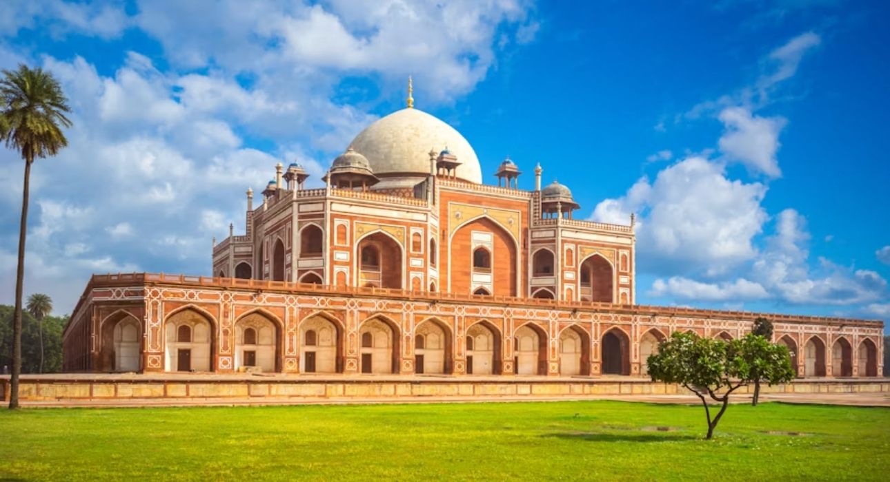 Wildlife Trails of Central India with Mumbai