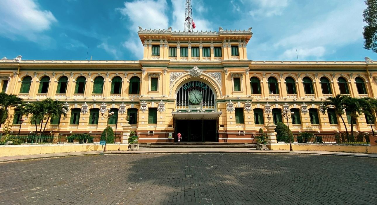 Essential Ho Chi Minh City Tour